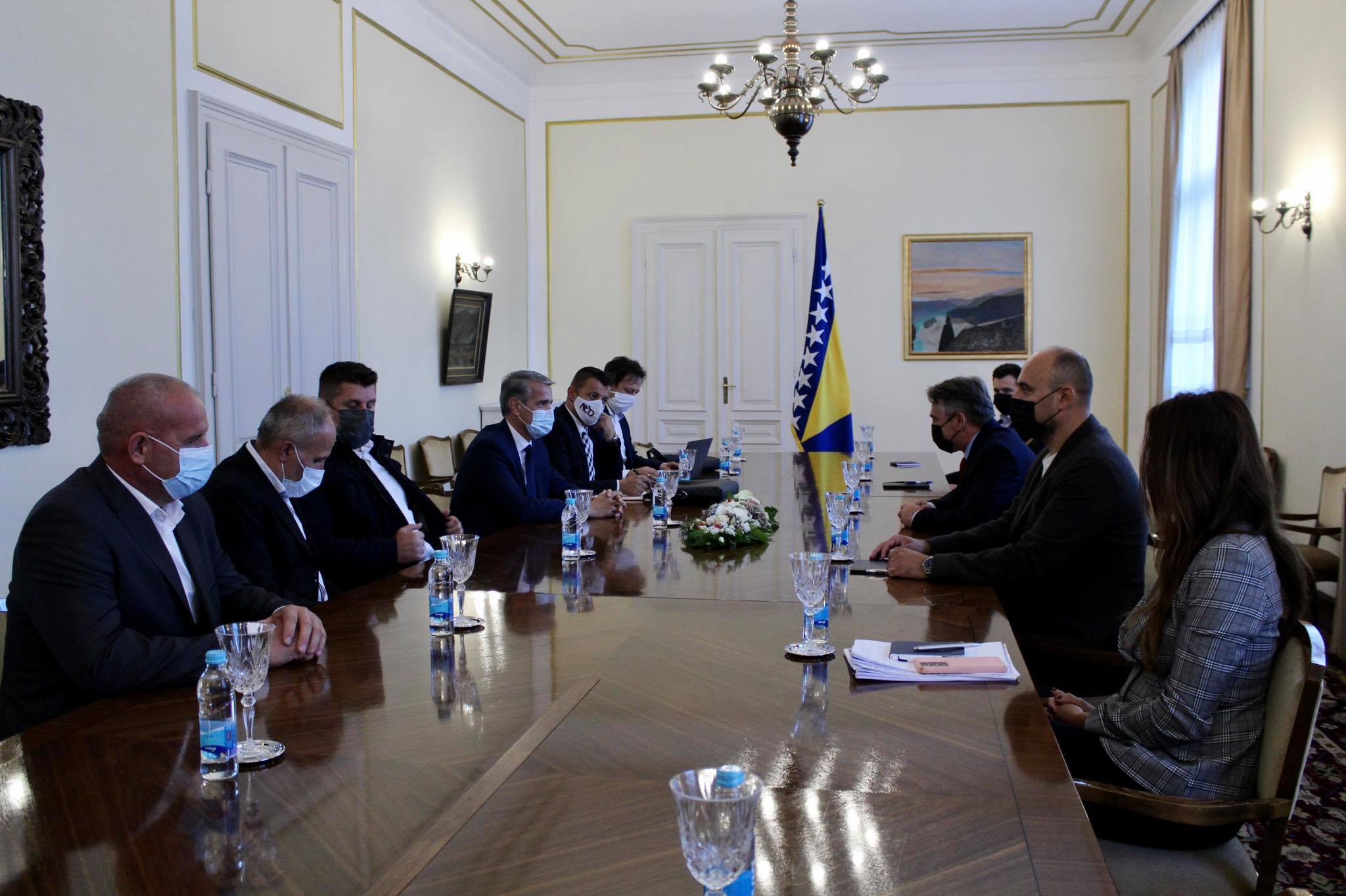 244074321_442527403915468_5249783834367850691_n