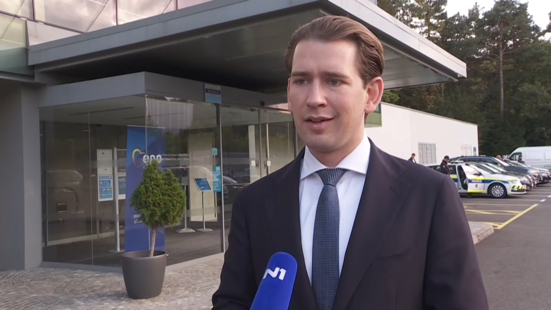 SA-.00_00_26_05.Still001