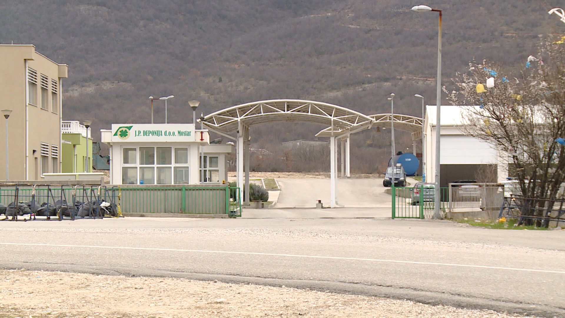 SA-UBORAK PKG-DJK-1(20211008-170457394).mxf.00_00_02_00.Still001