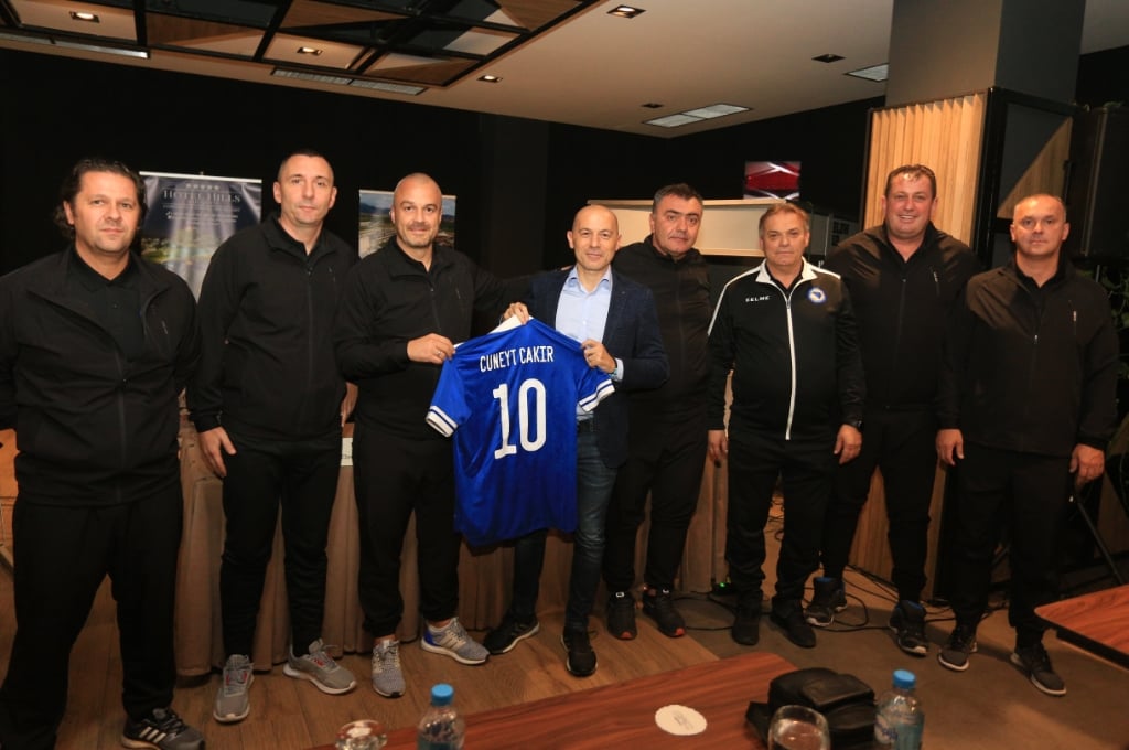 244990598_5069007529782452_149993754903839294_n