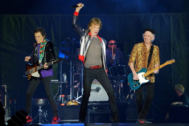 1632728569-2021-09-27T054524Z_1701563530_RC2VXP9FC4FL_RTRMADP_3_MUSIC-ROLLING-STONES-750x500