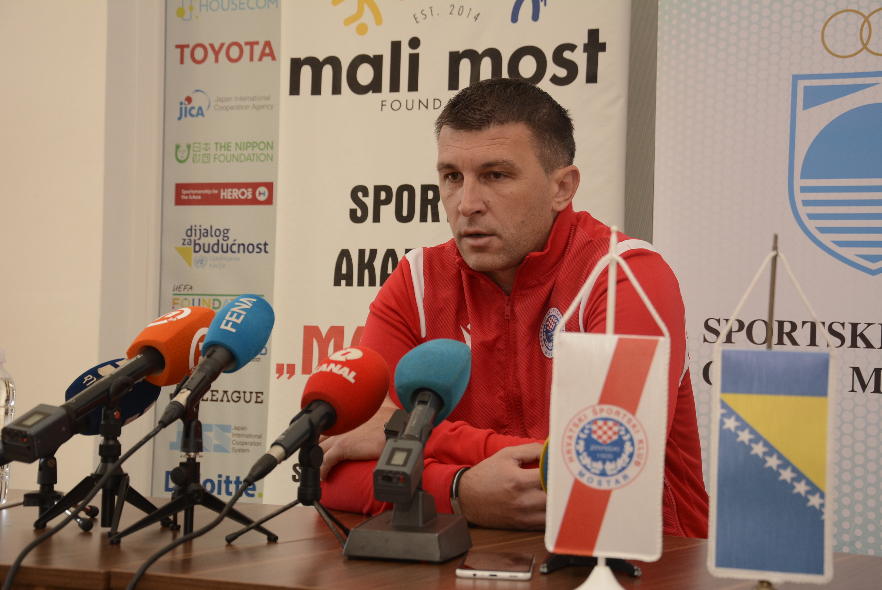 Derbi Veleža i Zrinjskog bez publike: U oba mostarska tabora optimisti