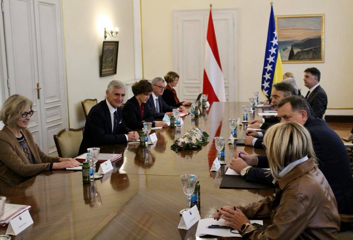 245129535_2773868756250408_782848955332994621_n