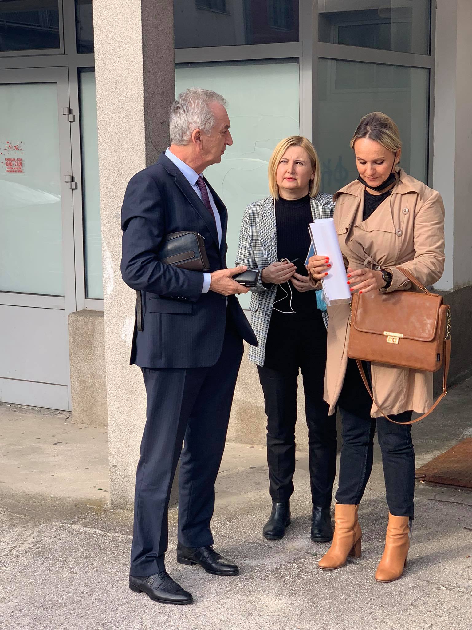 244520716_418154709683228_358121741984966575_n