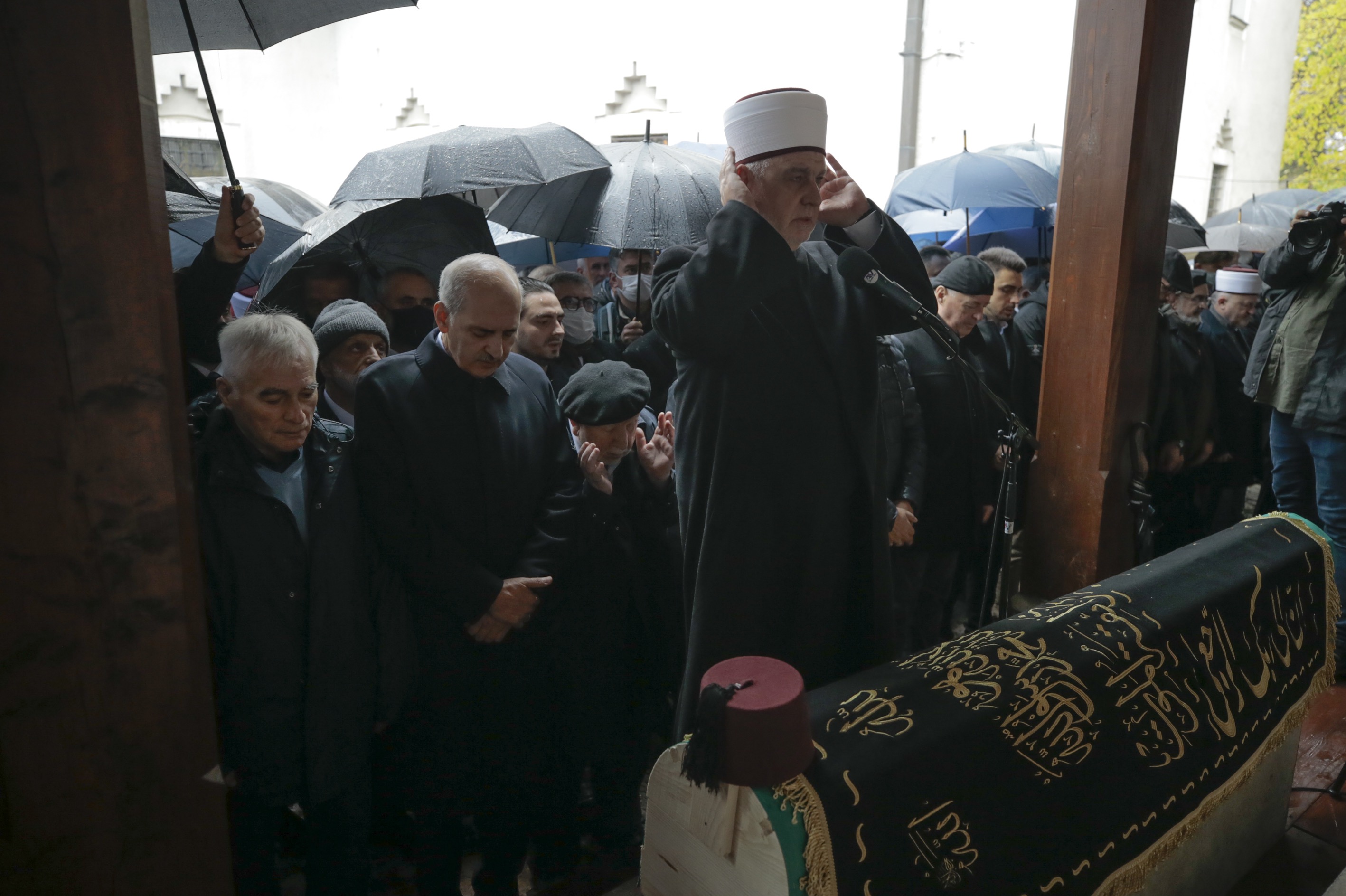 Dženaza Hasanu Čengiću, bivšem predsjedniku Sabora Islamske zajednice u BiH