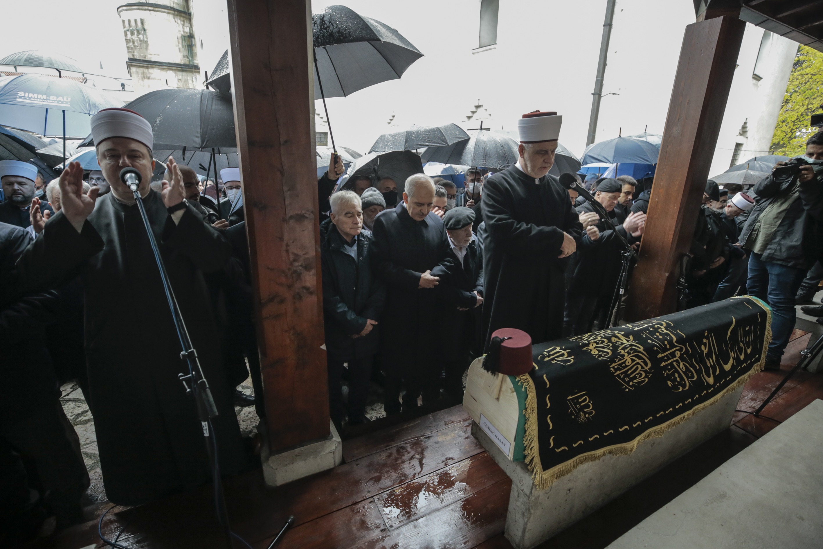 Dženaza Hasanu Čengiću, bivšem predsjedniku Sabora Islamske zajednice u BiH