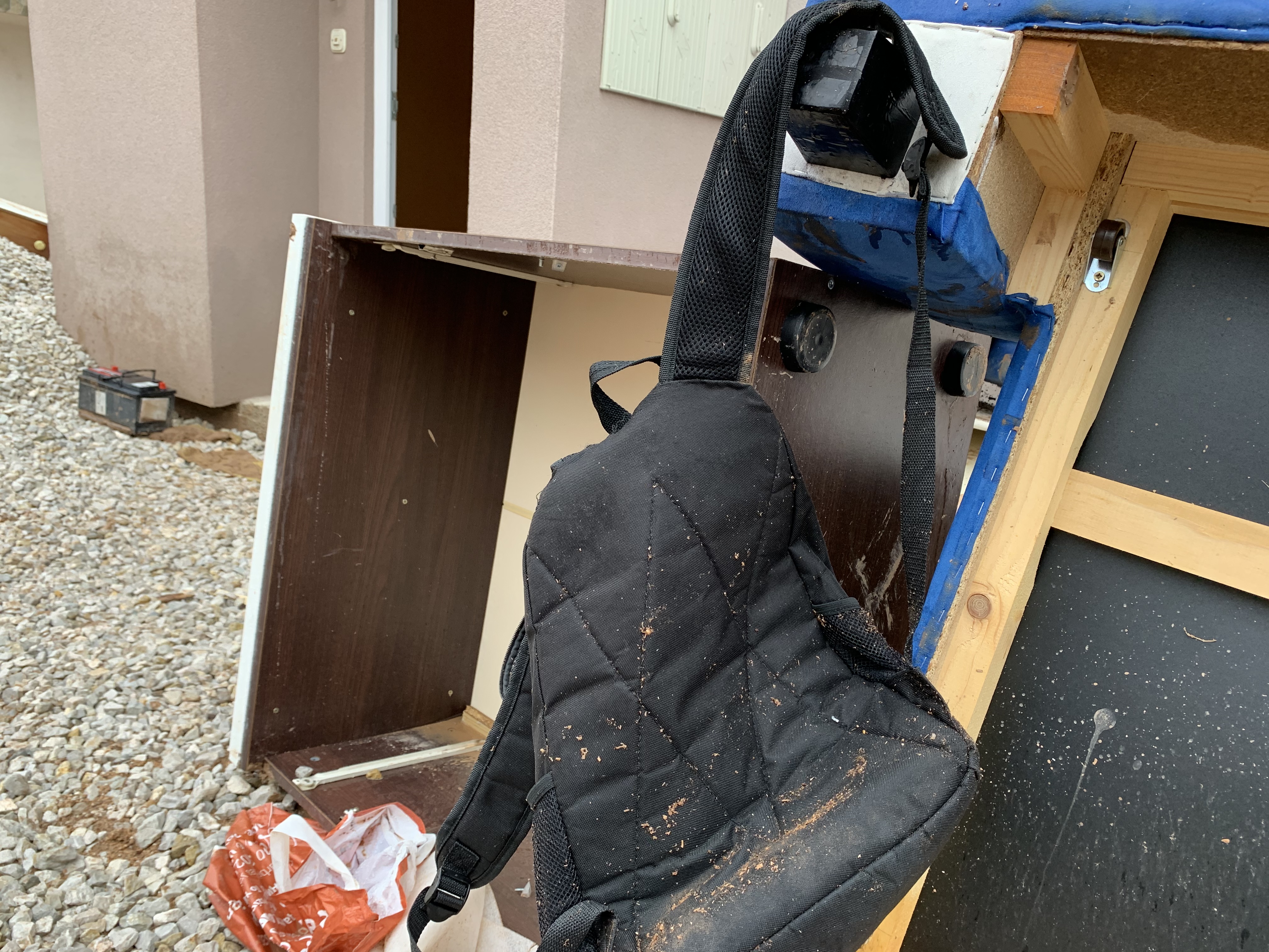 4E5F5F22-60E0-4FBD-ADCB-3BA96381A7E4