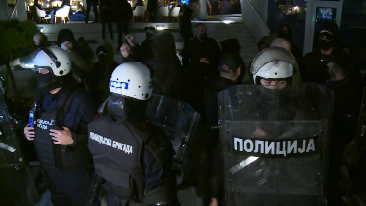 1636824404-policija-750x422