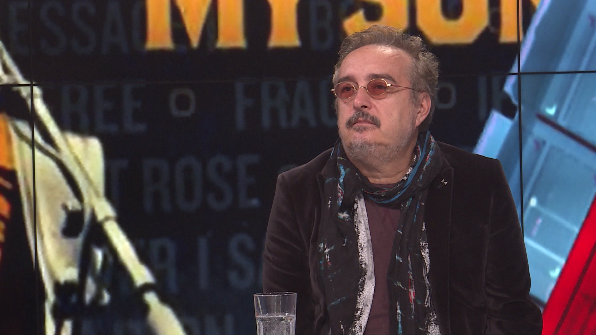 SA-.00_02_46_18.Still003