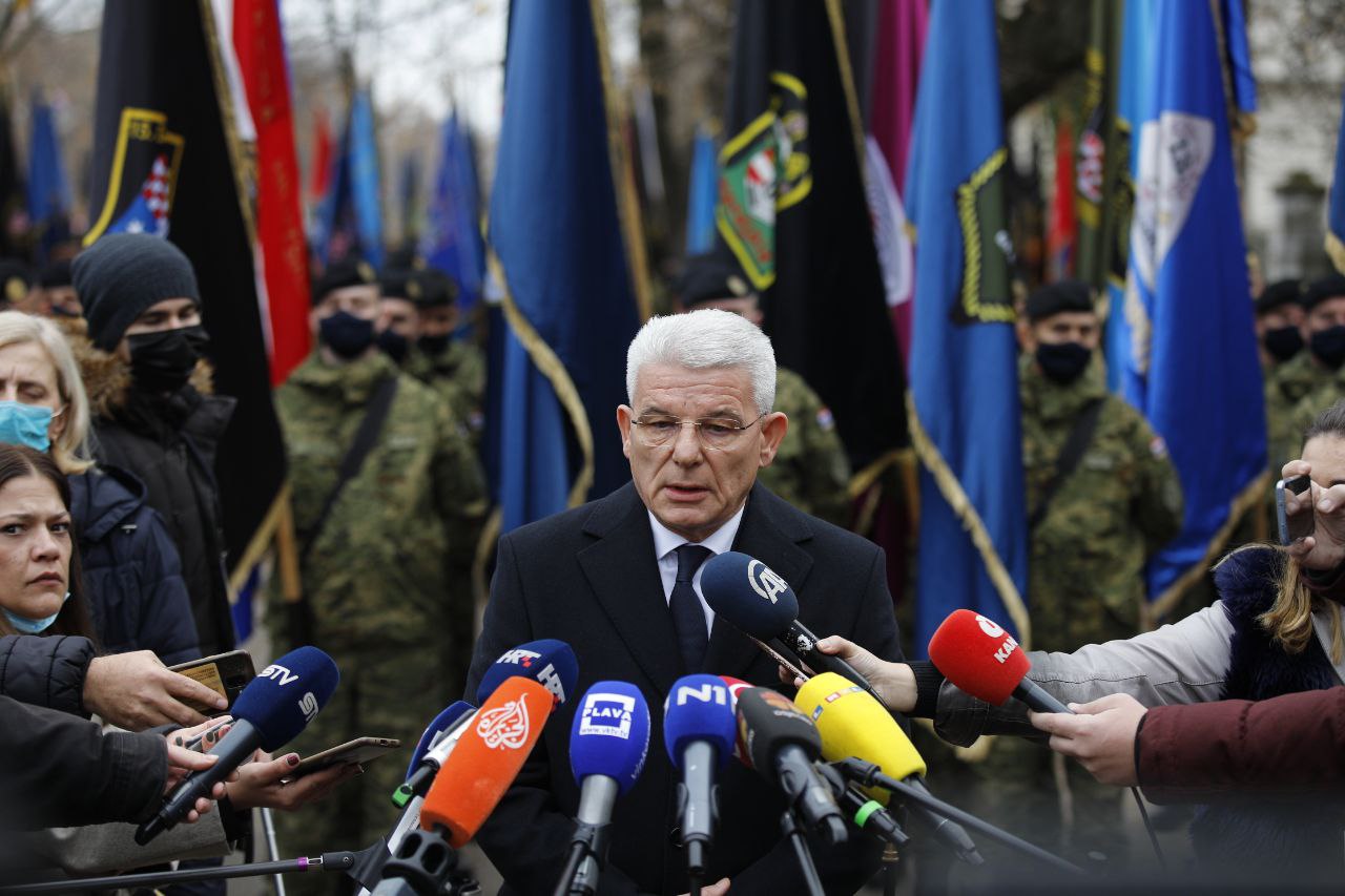 Član Predsjedništva BiH Šefik Džaferović u Vukovaru