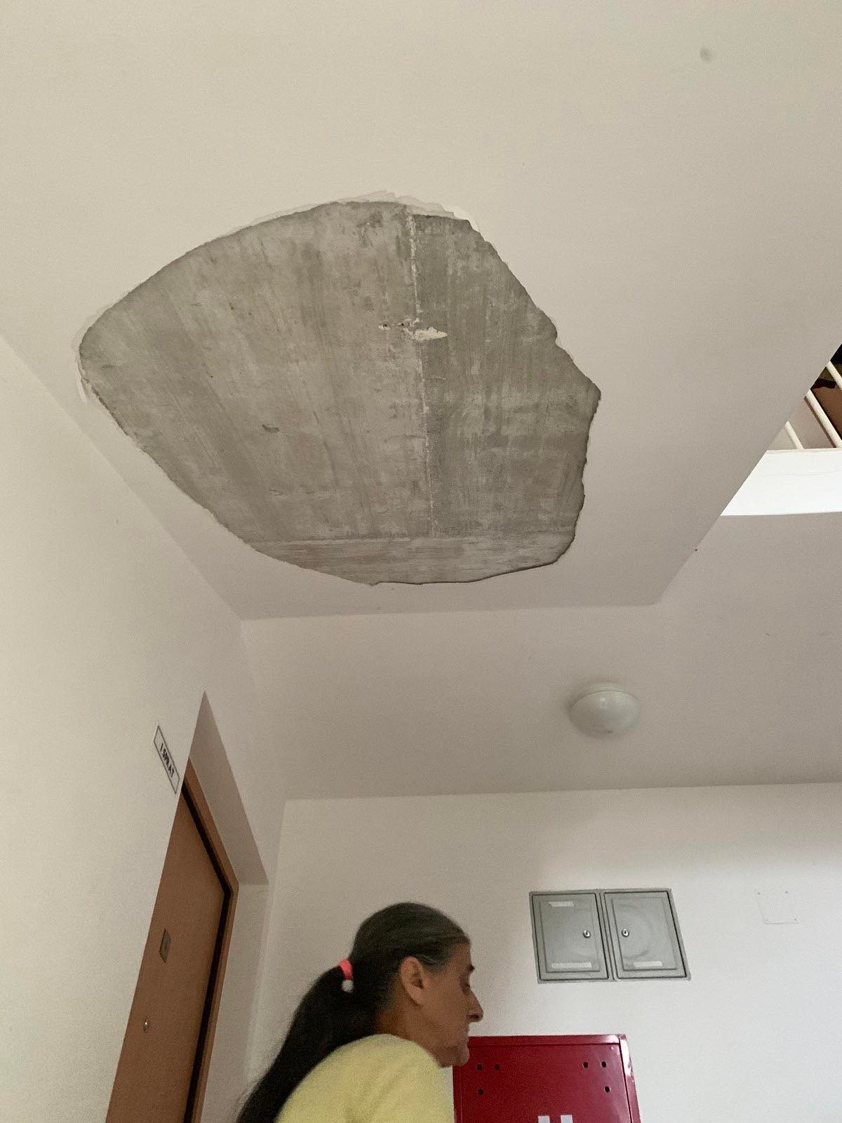 Stanje u Dženaninom domu koje ekipa N1 zatekla prilikom posjete (N1)