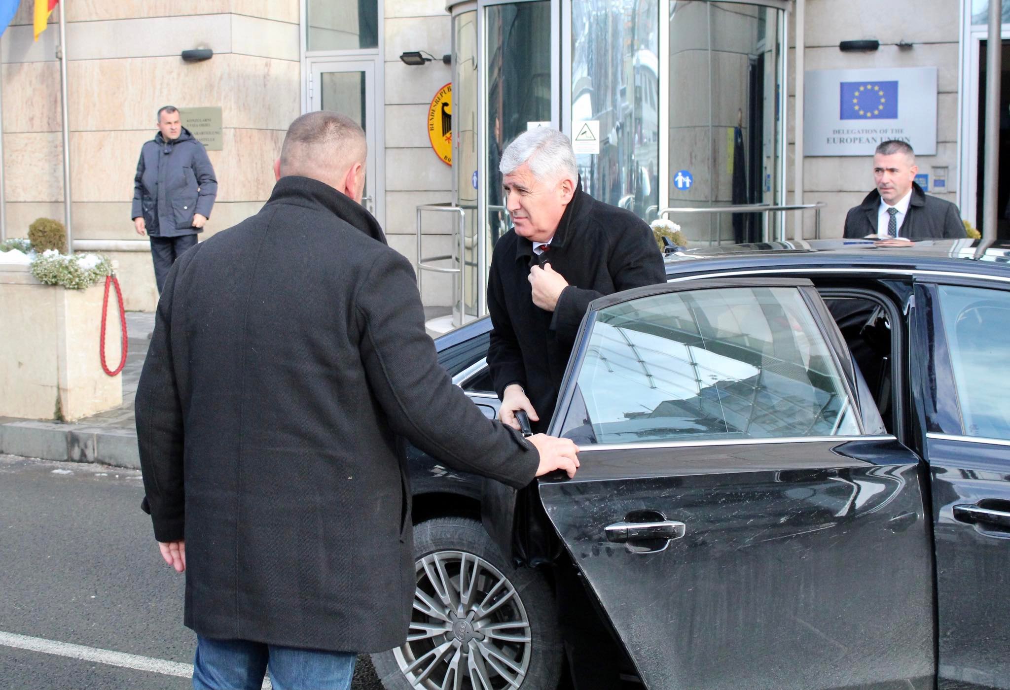 262127604_306970144555353_8424146155046946426_n