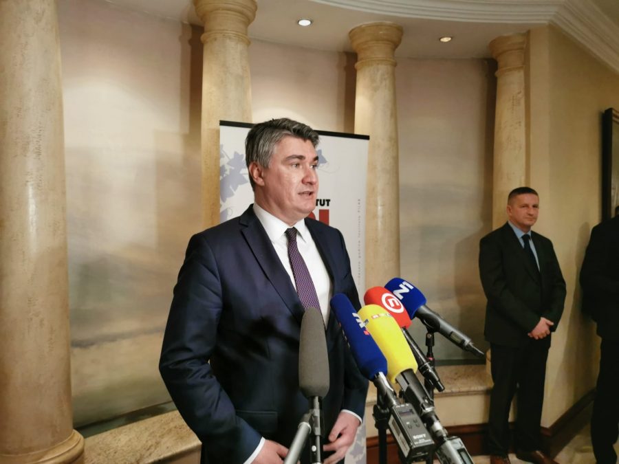 1637929690-WhatsApp-Image-2021-11-26-at-13.27.34-900x675