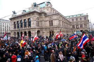 1639290503-2021-12-11T171714Z_1380150786_RC2ECR900S5D_RTRMADP_3_HEALTH-CORONAVIRUS-AUSTRIA-PROTESTS-300x200.jpg