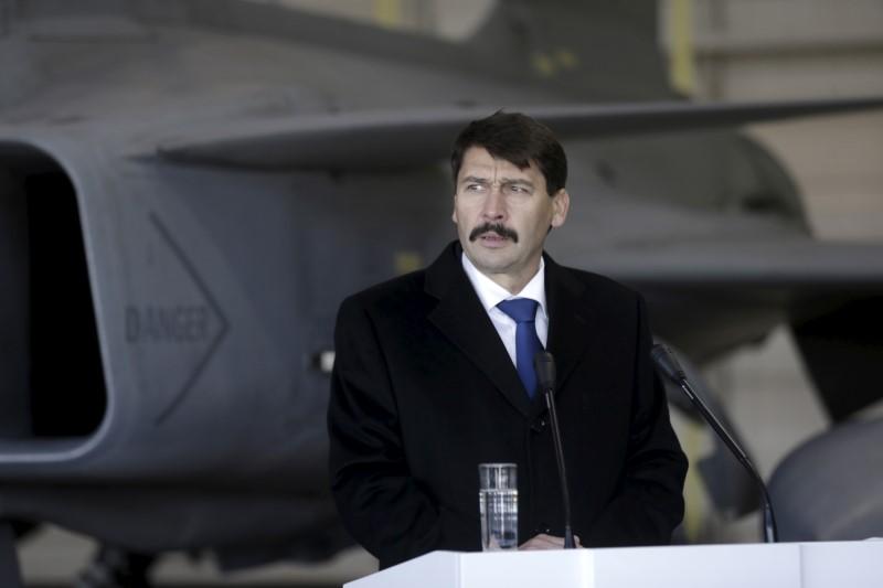 thumbnail_Janos Ader REUTERS