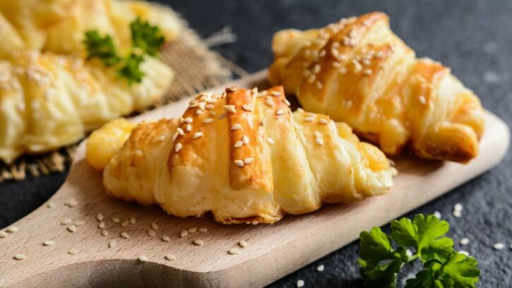 kroasani-kiflice-testo-282865-725x408