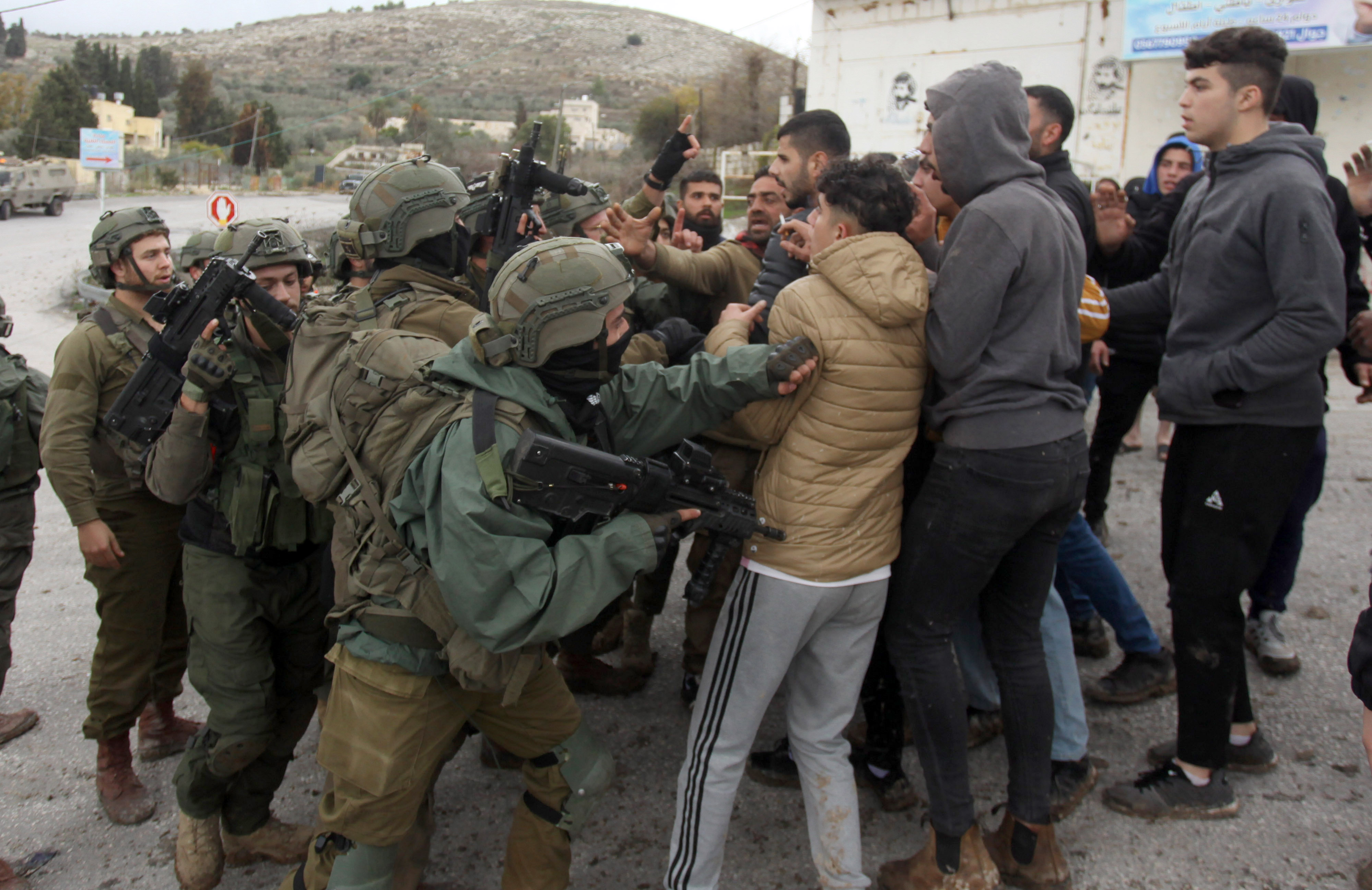 Izraelski doseljenici napadaju palestinska sela (Anadolija)