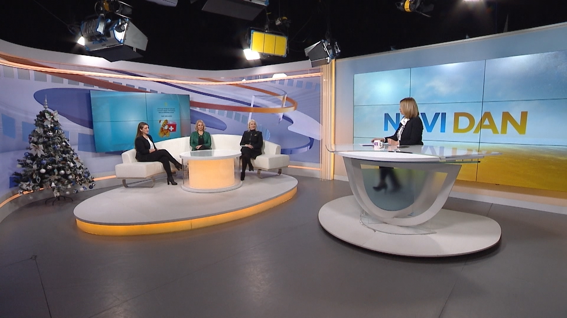 SA-.00_03_45_09.Still002