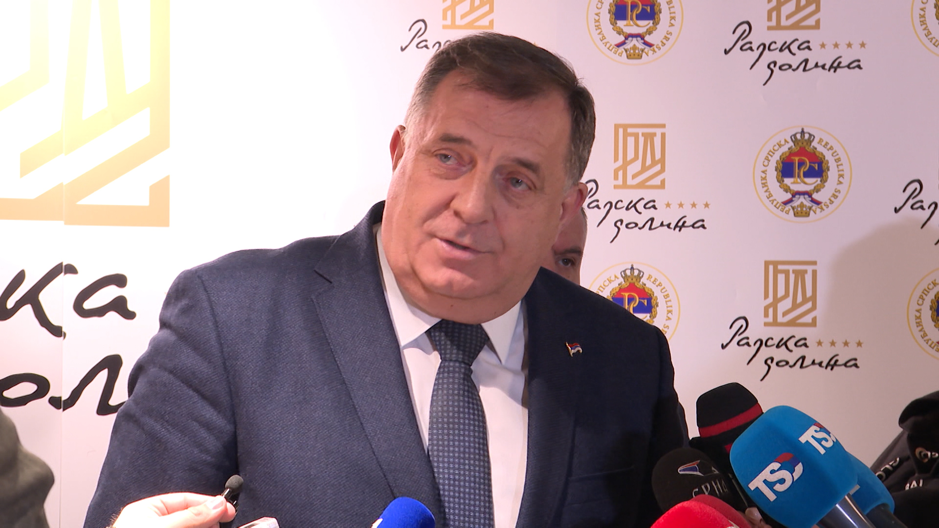 dodik m 1