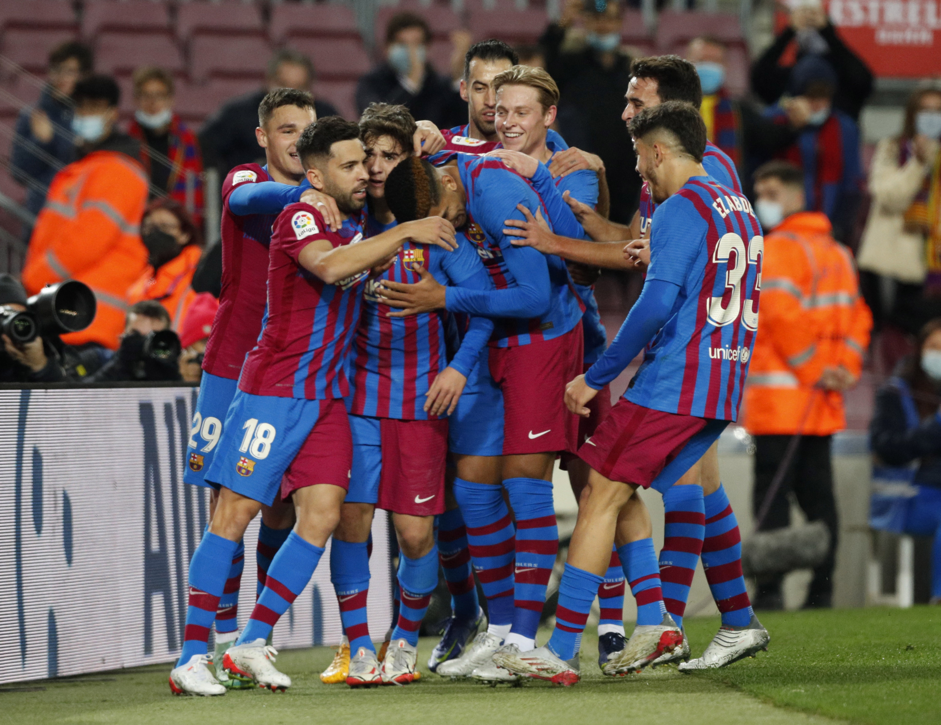 LaLiga - FC Barcelona v Elche