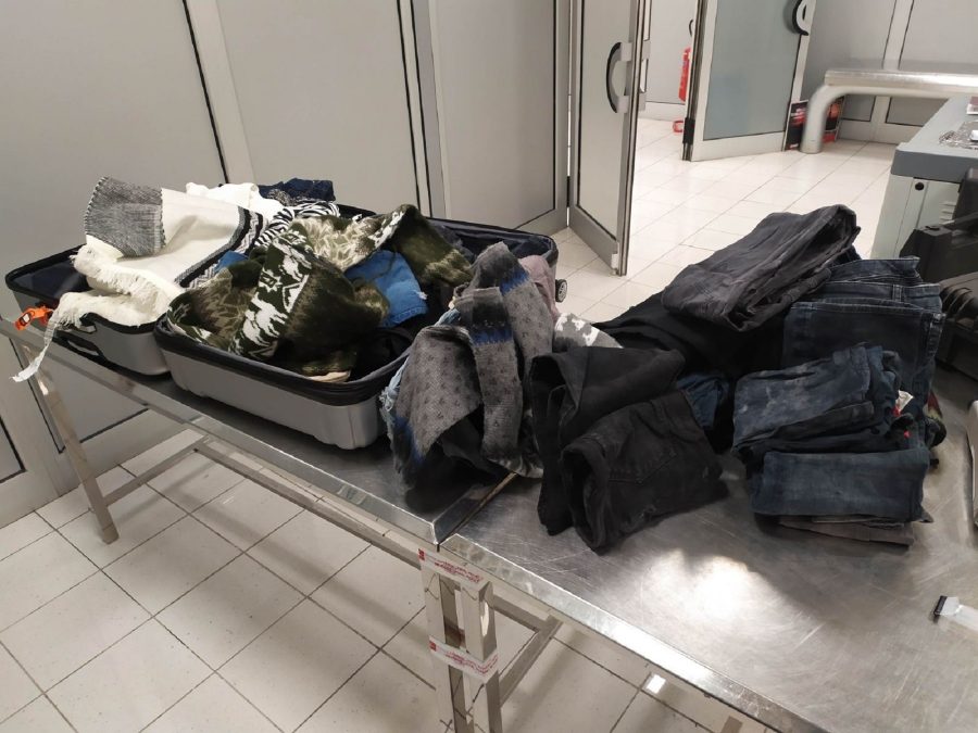 1639996914-kokain-kofer-uprava-carina-900x675