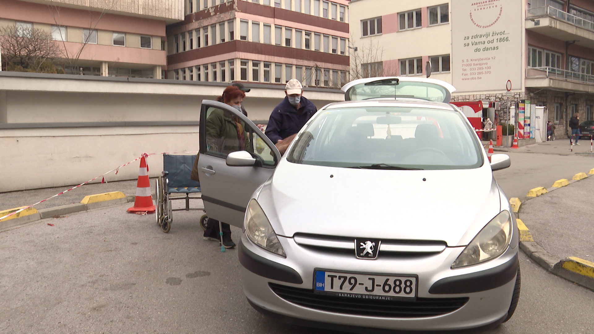 SA-KOVID MJERE PKG-SAN-2(20211222-183628699).mxf.00_01_39_12.Still001