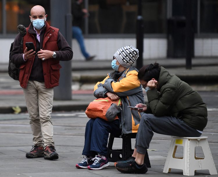 1639578045-000_9UM78V-750x610