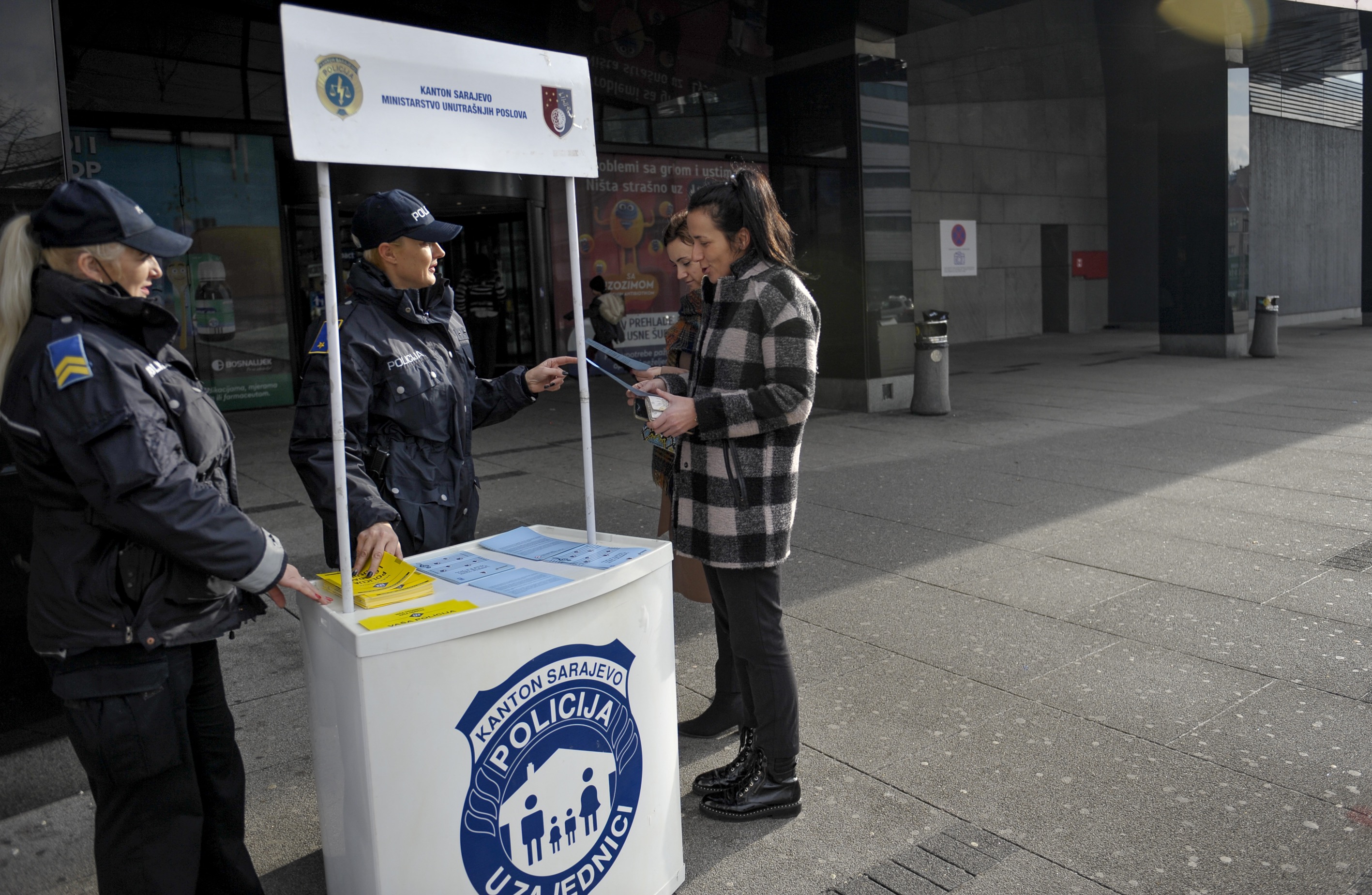 BiH: Policija u Sarajevu apeluje na građane da se suzdrže od korištenja pirotehnike, kazne do 1.200 KM