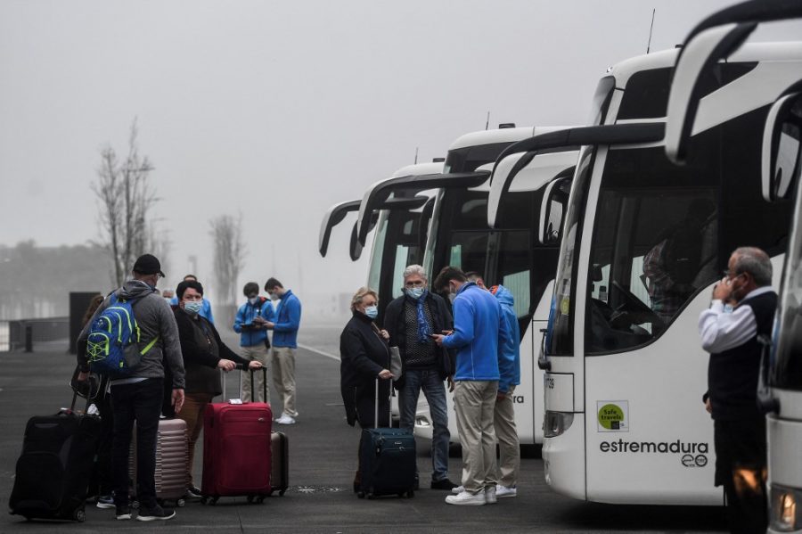 1641242703-000_9VH4Q4-900x599