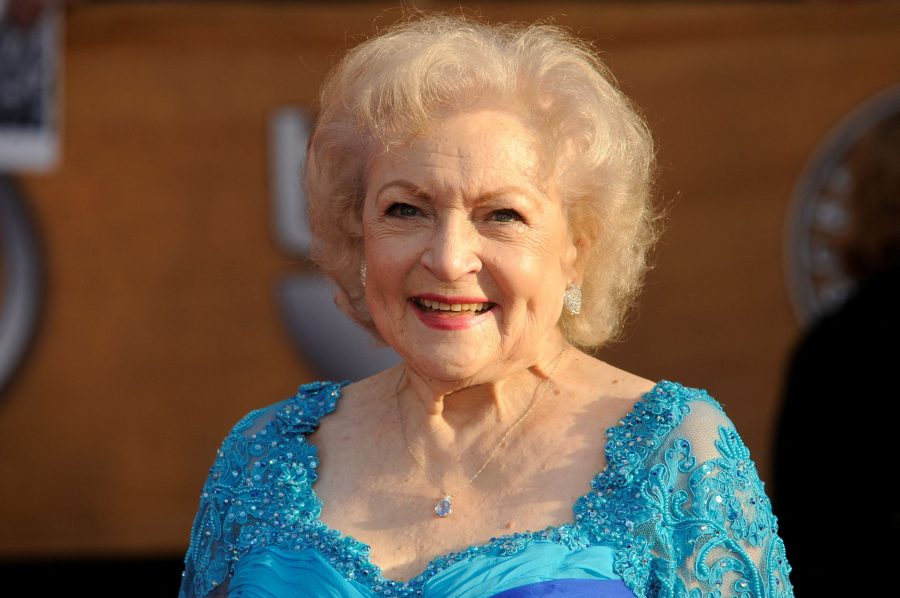 1641888394-2022-01-11T022253Z_1947314401_RC2QWR9DP3RM_RTRMADP_3_PEOPLE-BETTY-WHITE-900x598