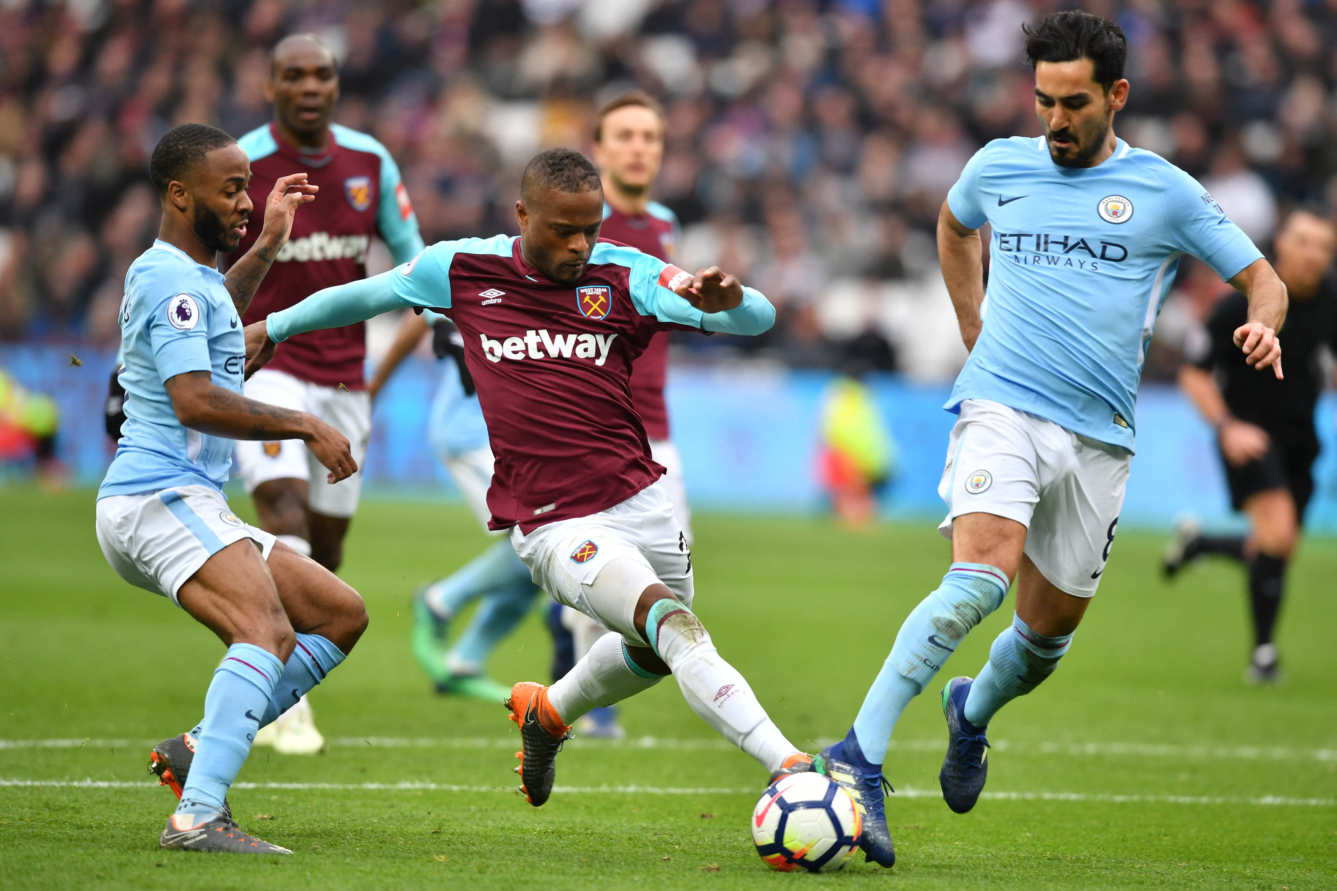 FBL-ENG-PR-WEST HAM-MAN CITY