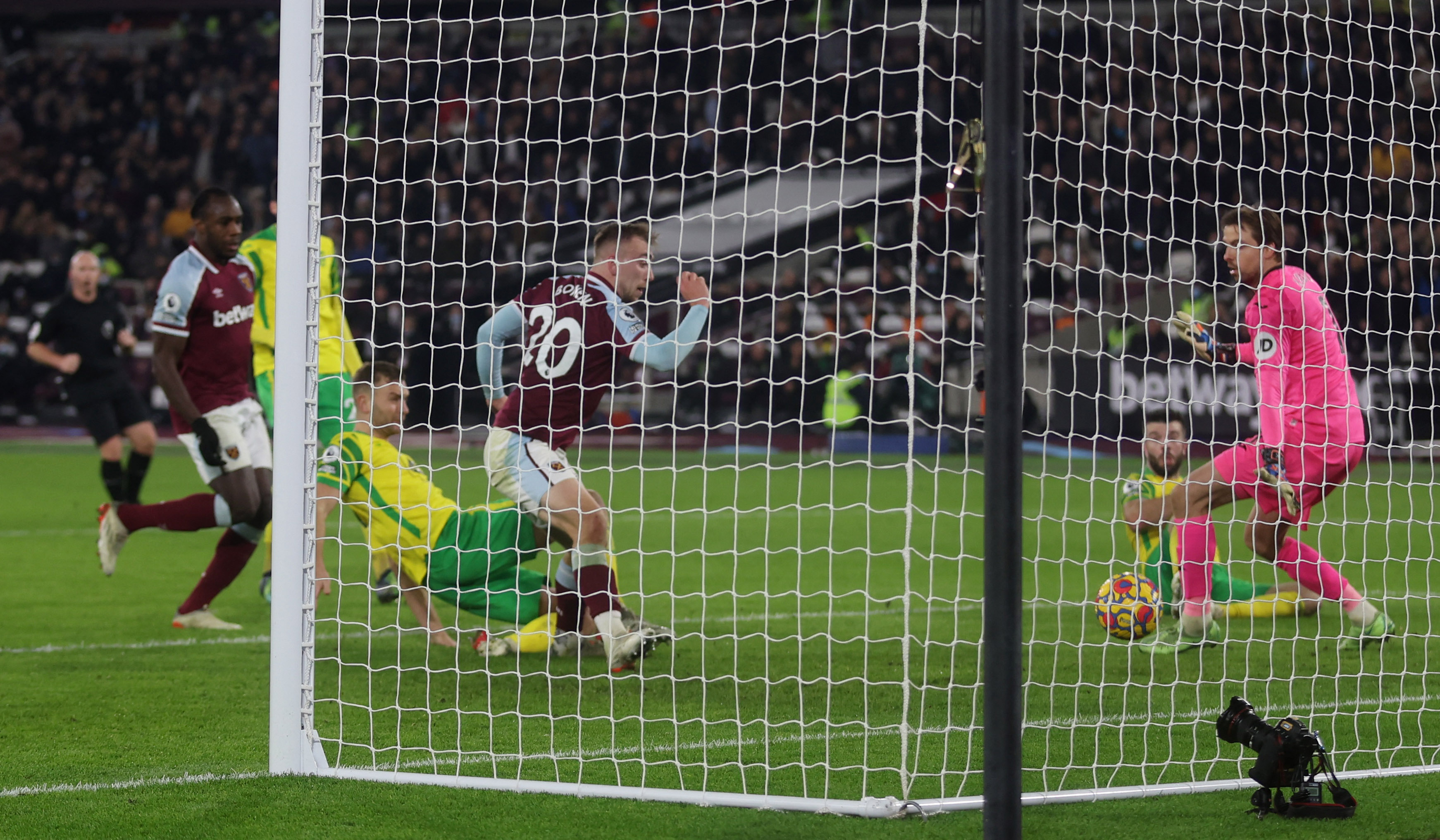 Premier League - West Ham United v Norwich City