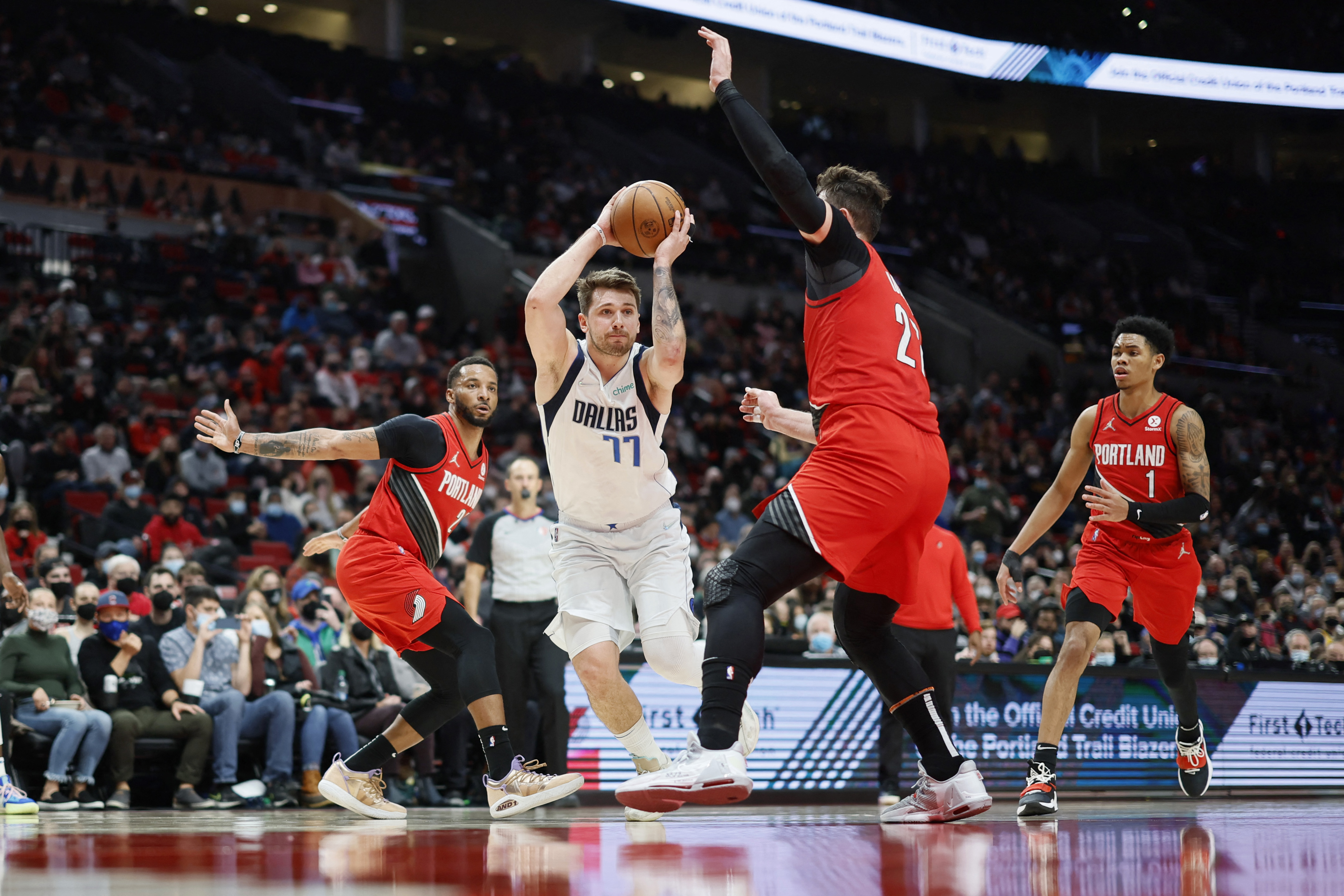 NBA: Dallas Mavericks at Portland Trail Blazers