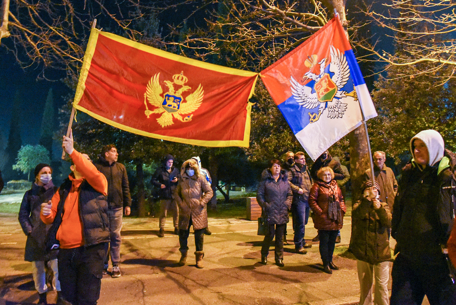 Crna Gora: U Podgorici protiv formiranja manjinske vlade protestovalo više stotina građana