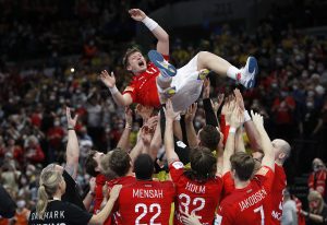 1643561622-2022-01-30T162855Z_1718992221_UP1EI1U19S4VM_RTRMADP_3_HANDBALL-EURO-FRA-DNK-300x206.jpg