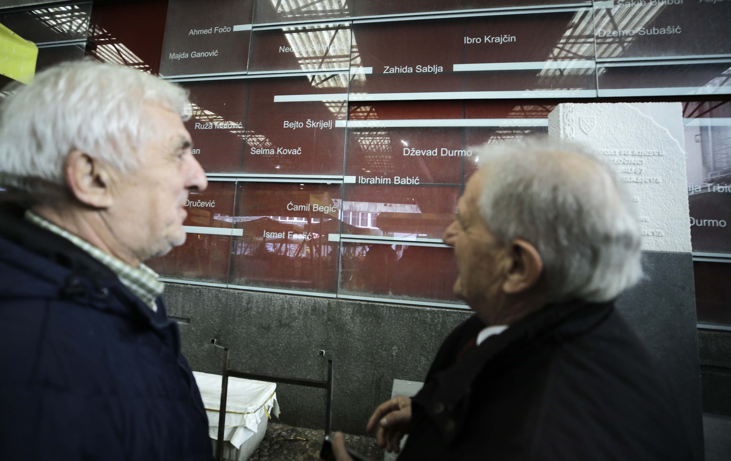 Taksisti koji su prevozili ranjene nakon masakra na sarajevskoj pijaci Markale: Bilo je bitno što prije stići do bolnice