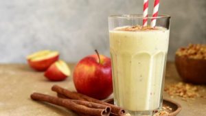 1644145229-smoothie-jabuka-banana-cimet-281338-725x408-300x169.jpeg