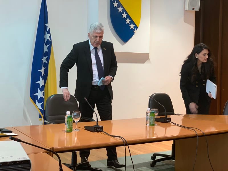 273187931_464843618686435_832537932303512147_n