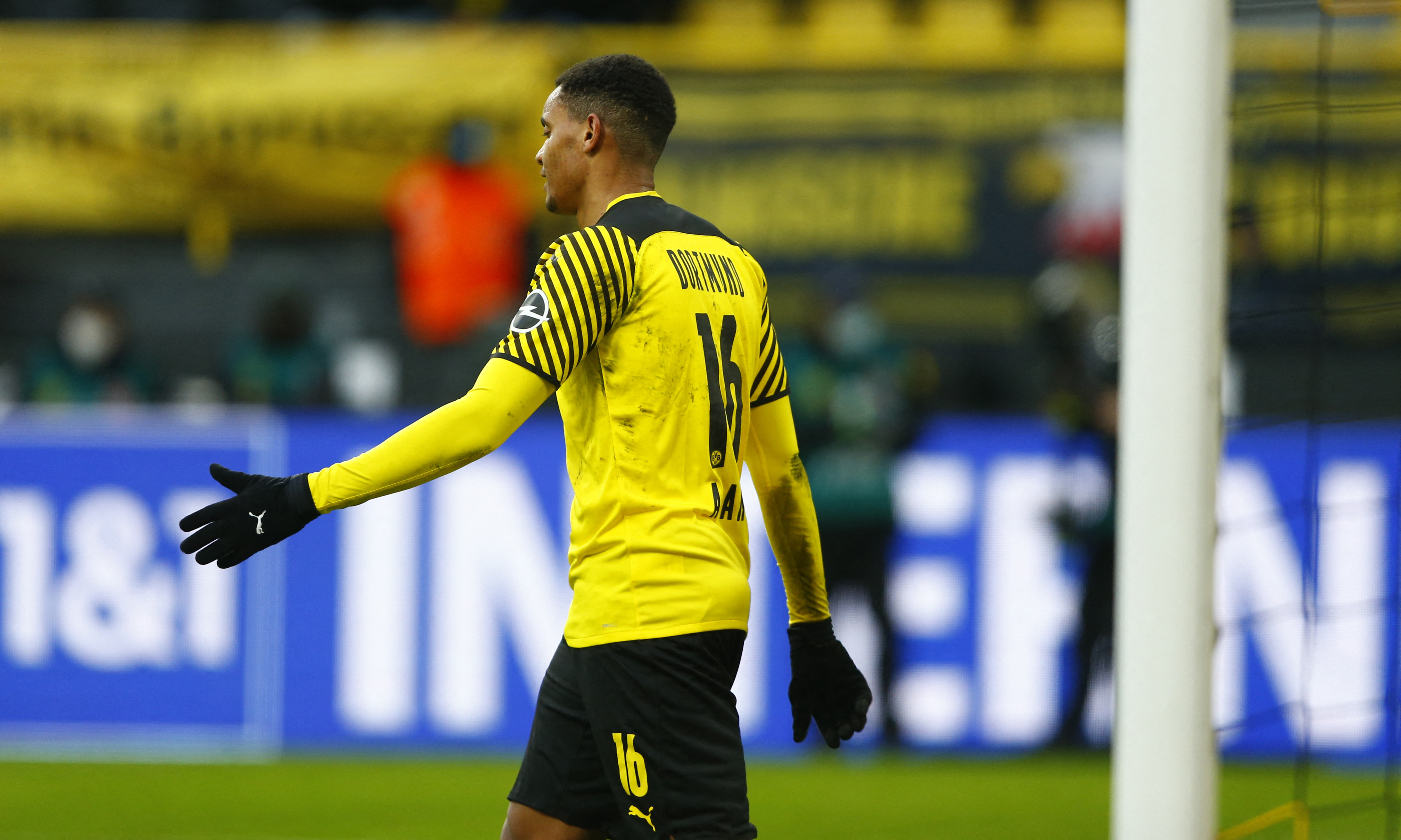 Bundesliga - Borussia Dortmund v Bayer Leverkusen