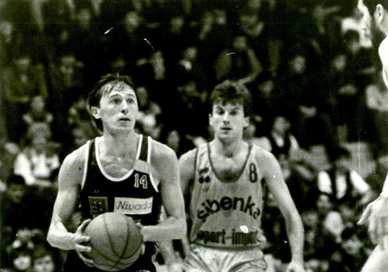 sabit hadzic vs barcelona