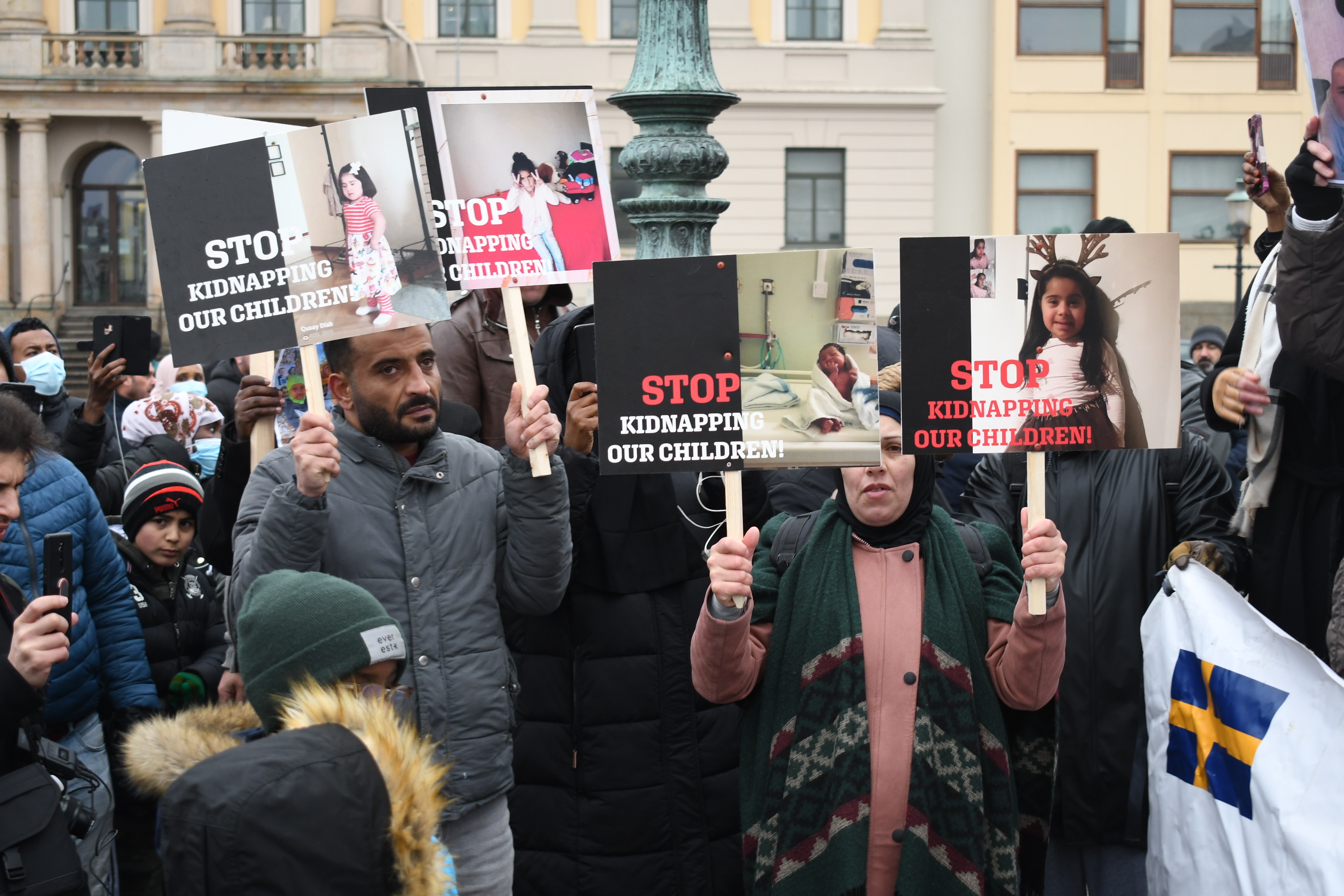 U Švedskoj protestirale muslimanske porodice kojima su oduzeta djeca