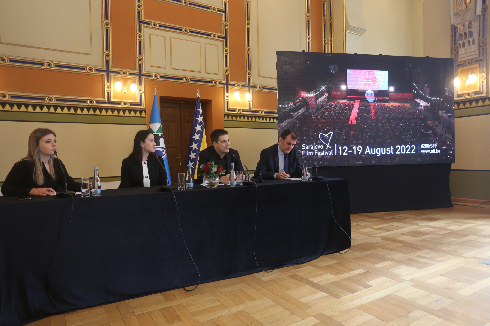 Press konferencija, Vijecnica