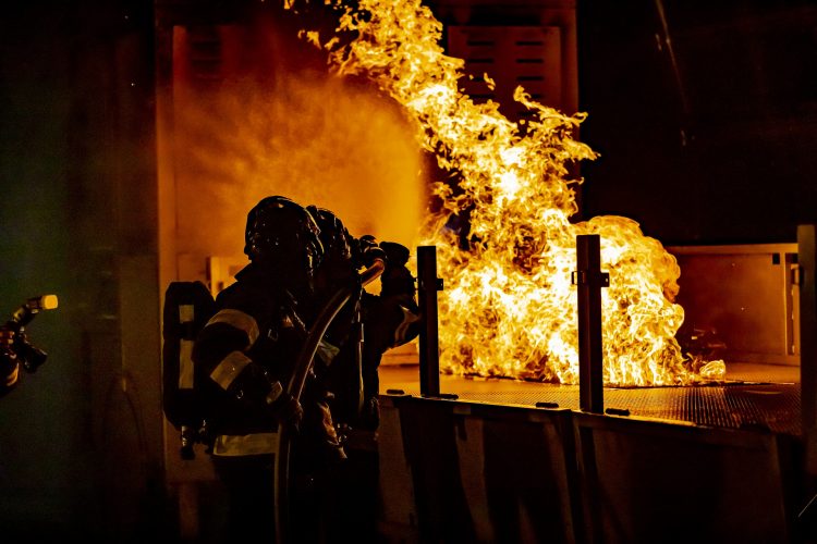 1644615981-firefighters-g9ae0c65c6_1920-750x500