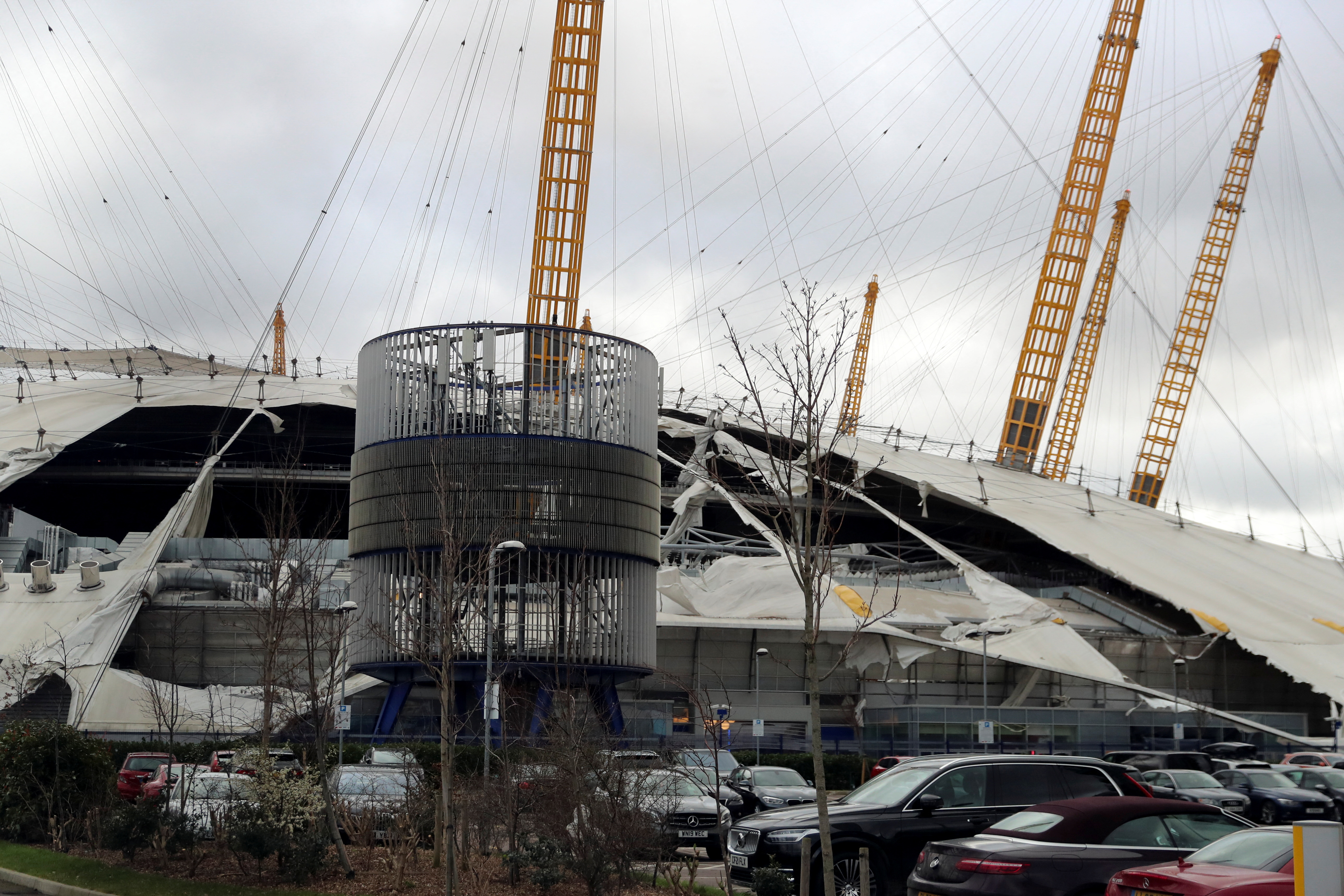 Storm Eunice in London