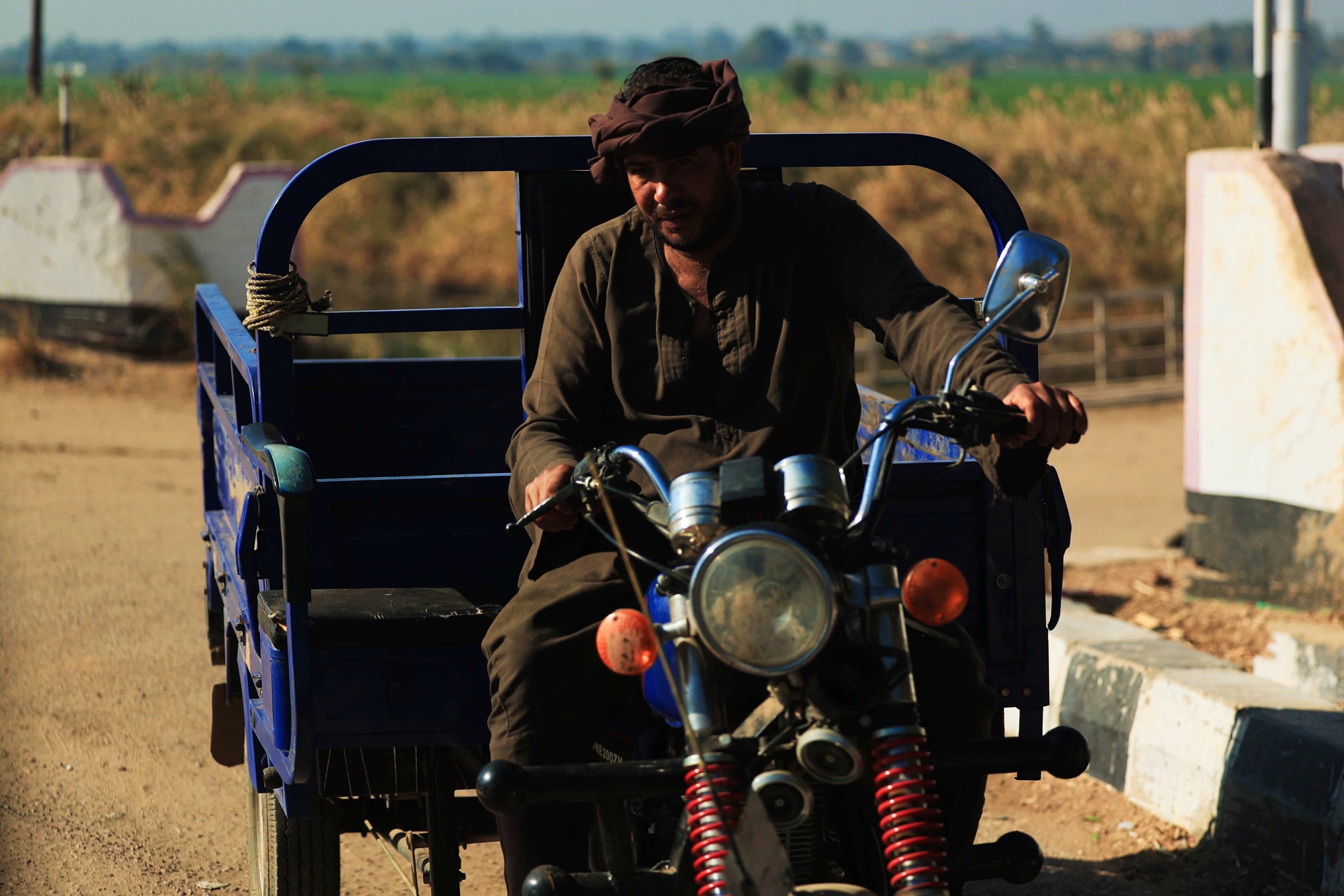 F. Z./N1 - Ulice Egipta od Hurghade do Luxora