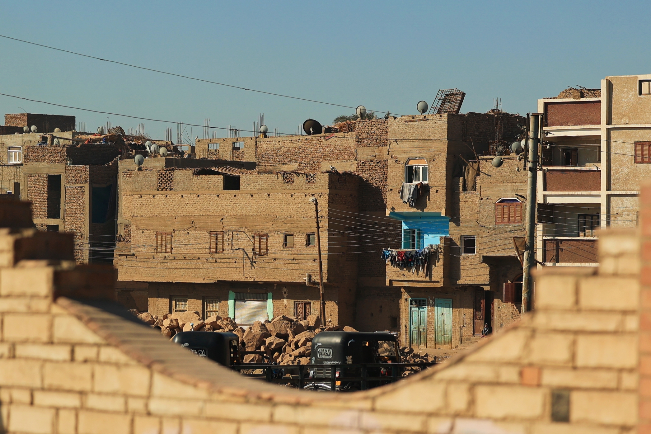 F. Z./N1 - Ulice Egipta od Hurghade do Luxora