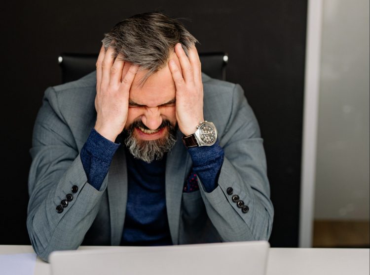 1645616033-pexels-yan-krukov-7793991-scaled-e1645616104437-750x559