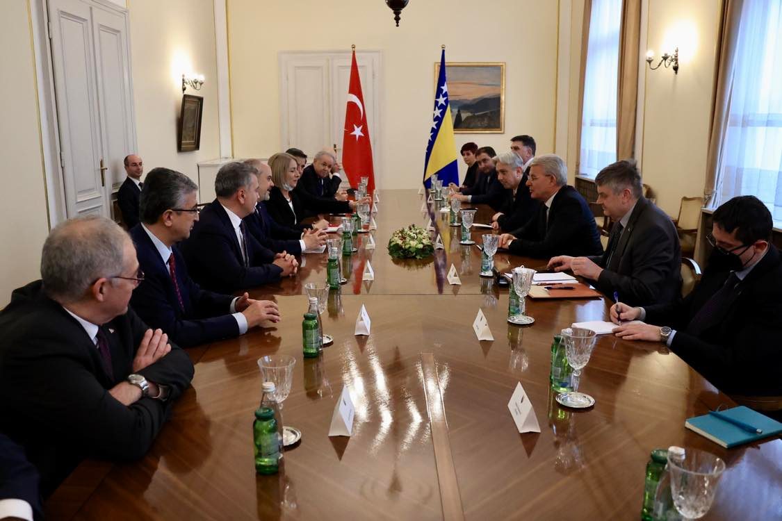 274162134_741538413495490_8611127565614624929_n