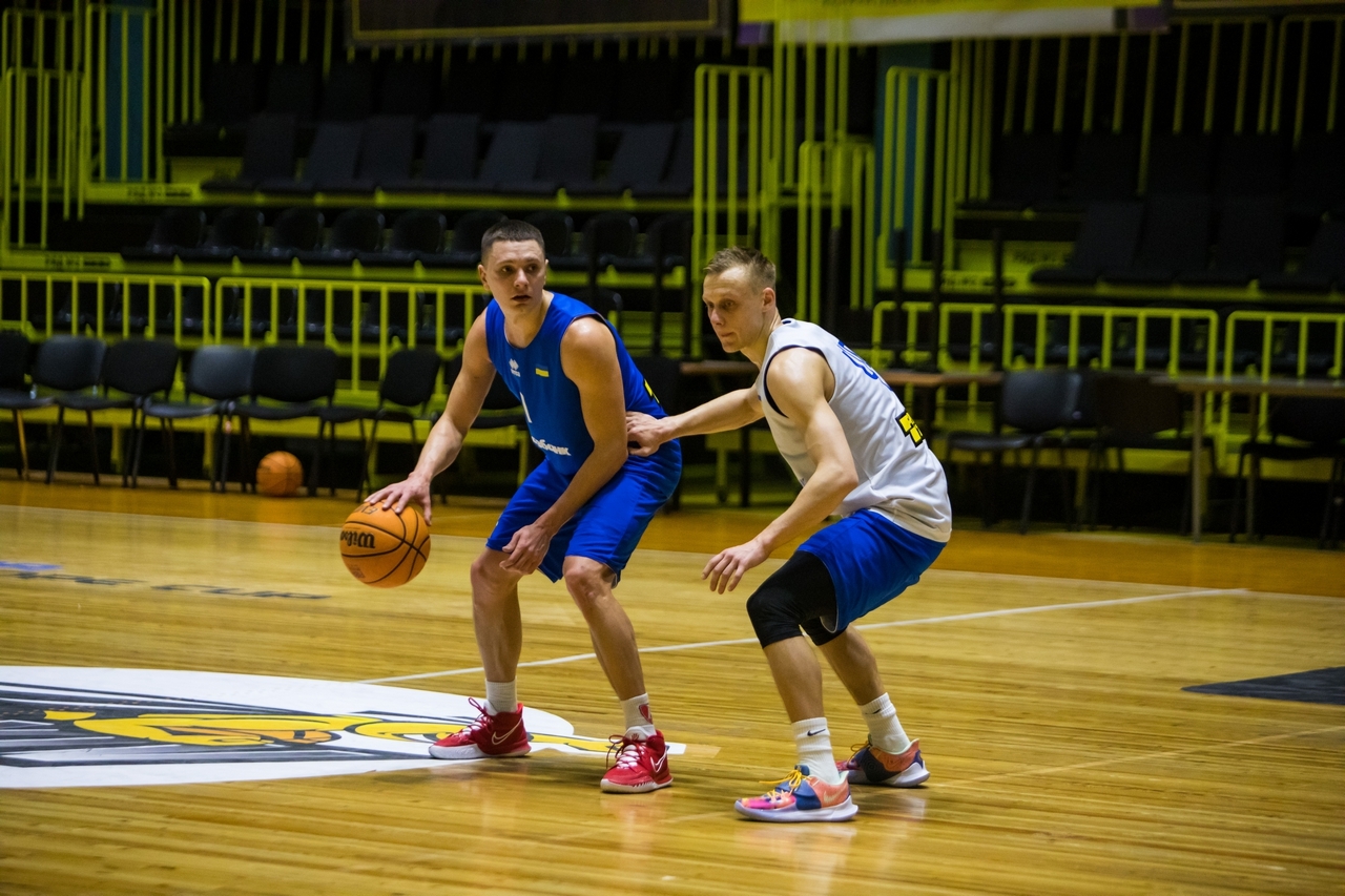 BASKET-UKR-8403