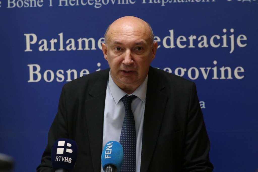 l_9384095a7f8a911d1fdc5c986d3db0d7 (1)